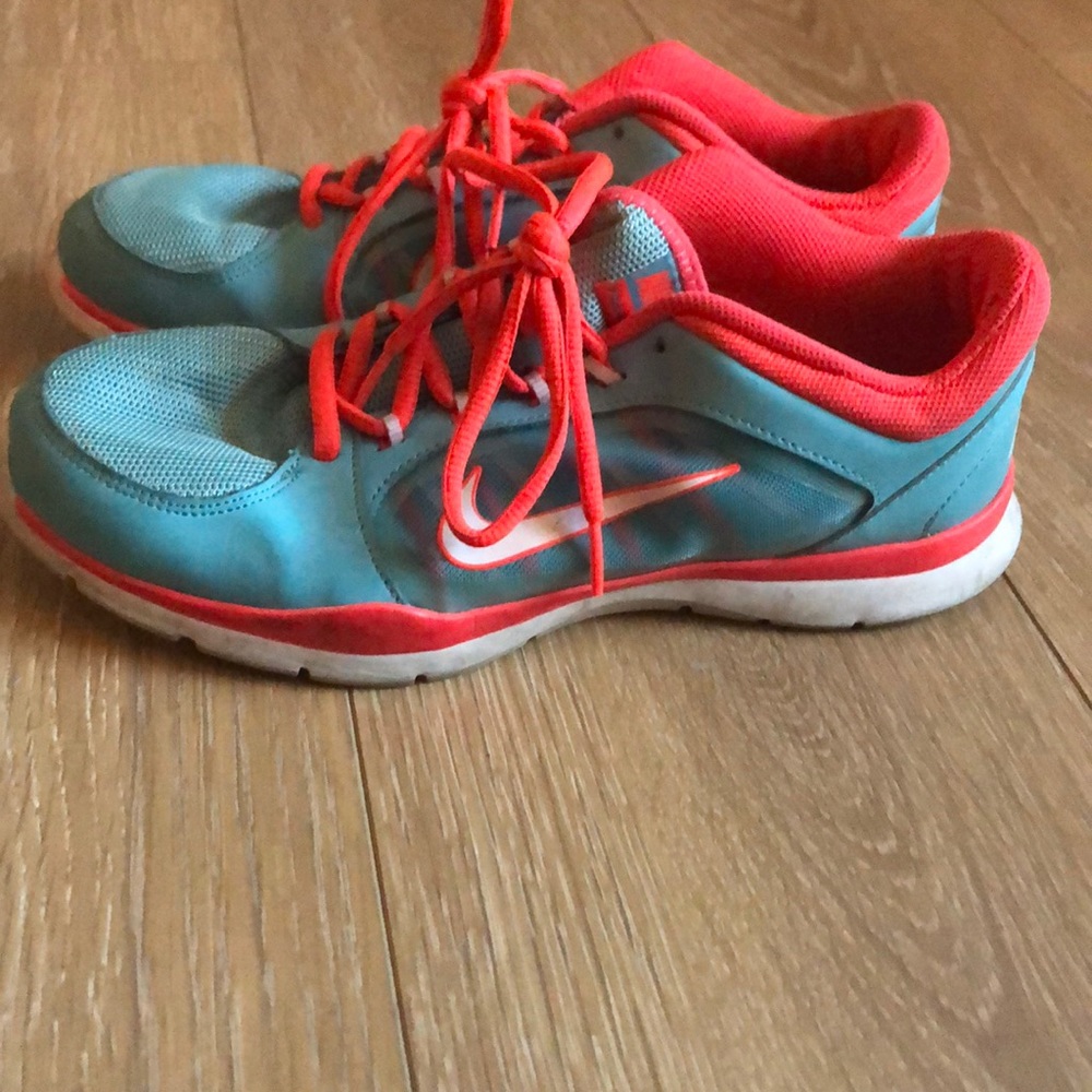 Nike shoes